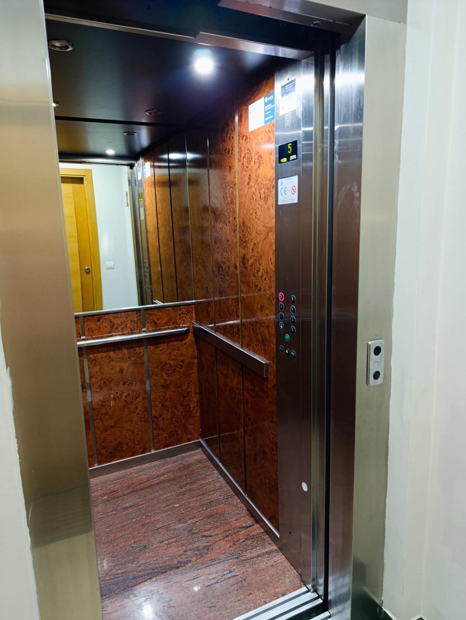 Apartamento El Dorado Cerca Del Mar Málaga Eksteriør bilde
